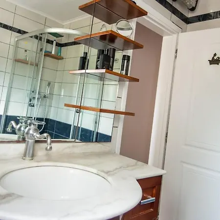 Hébergement de vacances House In *