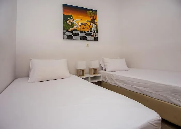 House In Дом отдыха *